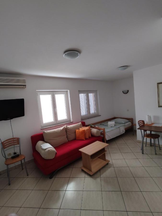 Apartments Markota Sukošan Exterior foto