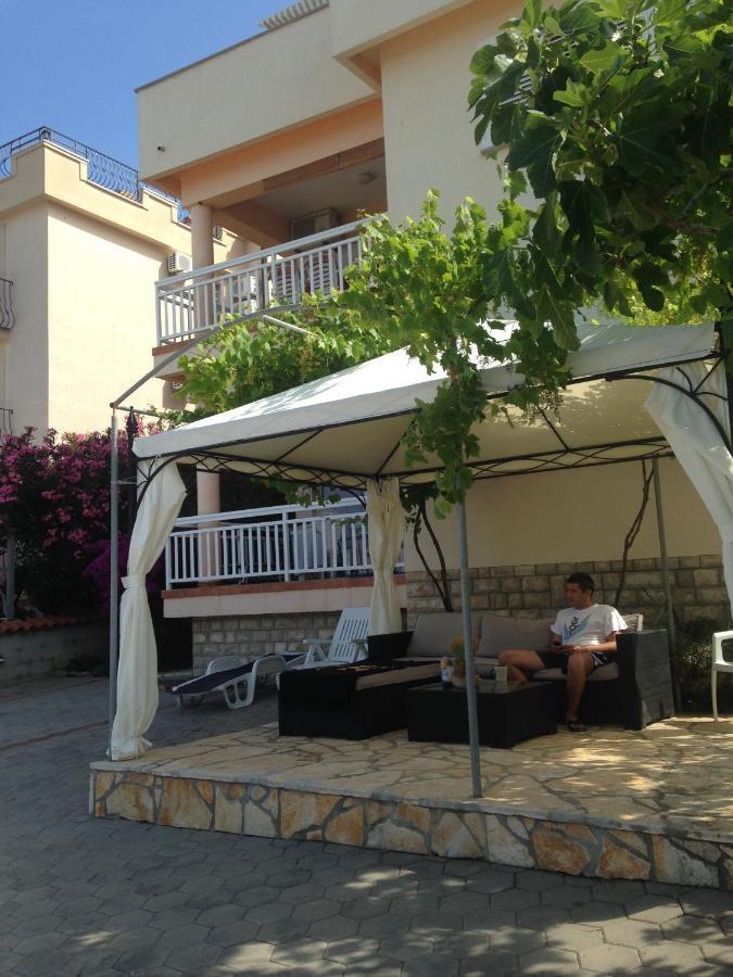 Apartments Markota Sukošan Exterior foto
